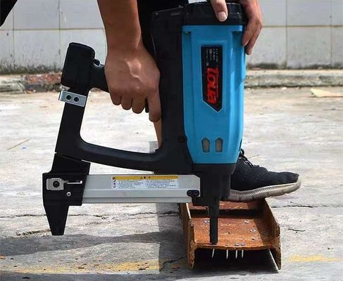 Krachtige Toua GSN50 Gas aangedreven spijkerpistool Pneumatische spijkerverstelbare elektrische gereedschappen