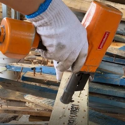 Pneumatische luchtnageltrekker BD70 Nagelverwijder voor houten pallets Maximale nagellengte 2 1/2 in