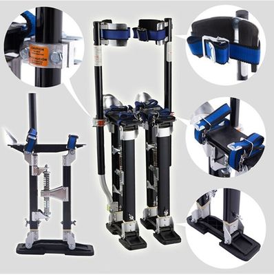 Verf of reiniging met aluminiumlegering en zwart hardware
