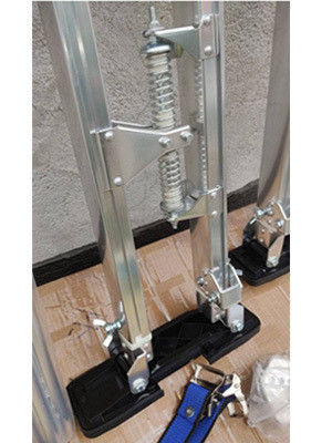 Verstelbare aluminium stilts verbeteren prestaties voor volwassenen 315*205*770mm